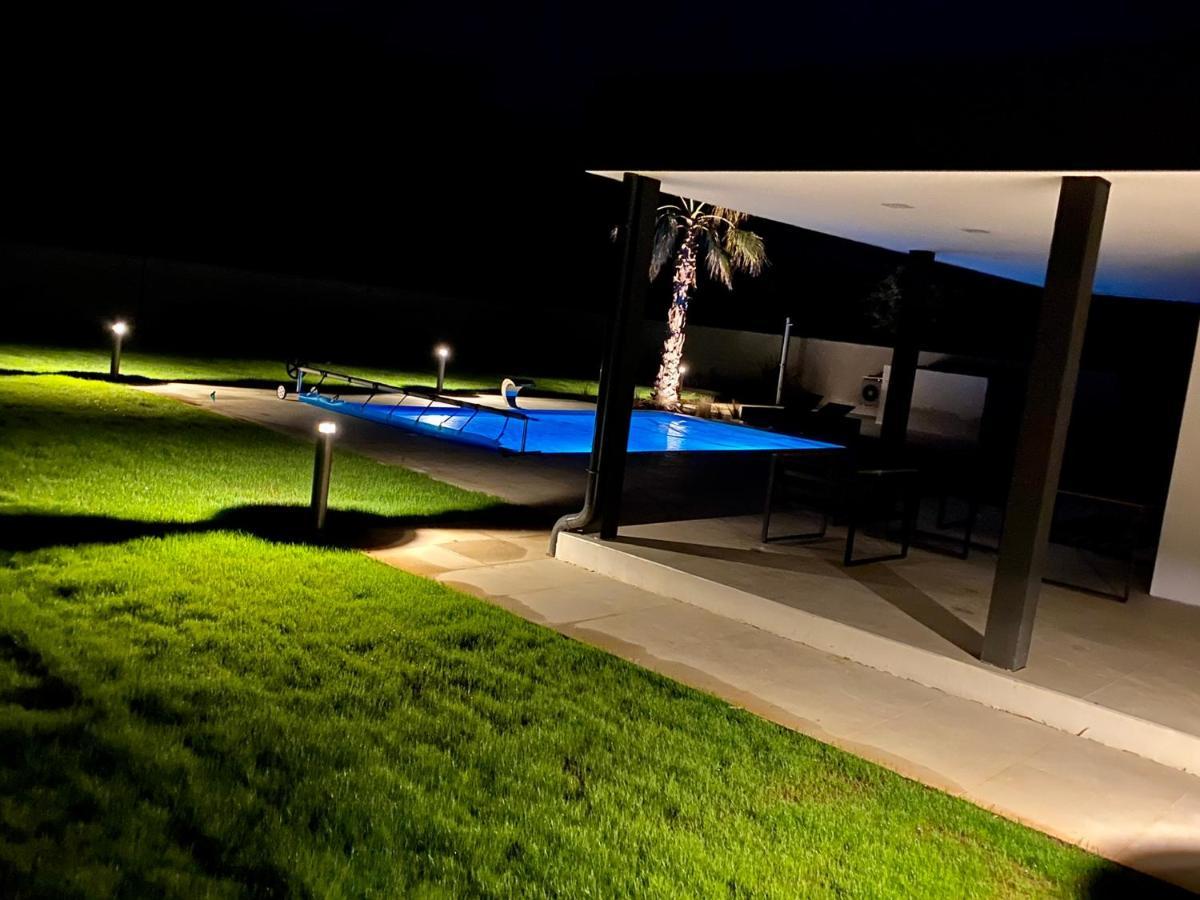 Villa Eni Medulin Sisan Heated Pool Exteriör bild